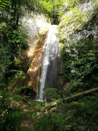 Una fra le cascate del Molina
