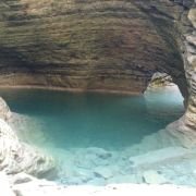 grotta-azzurra-di-mel i colori della grotta azzurra di mel